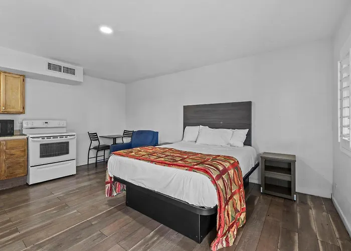 Hotel American Executive