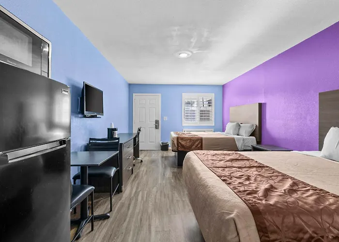 American Executive Hotel 3*